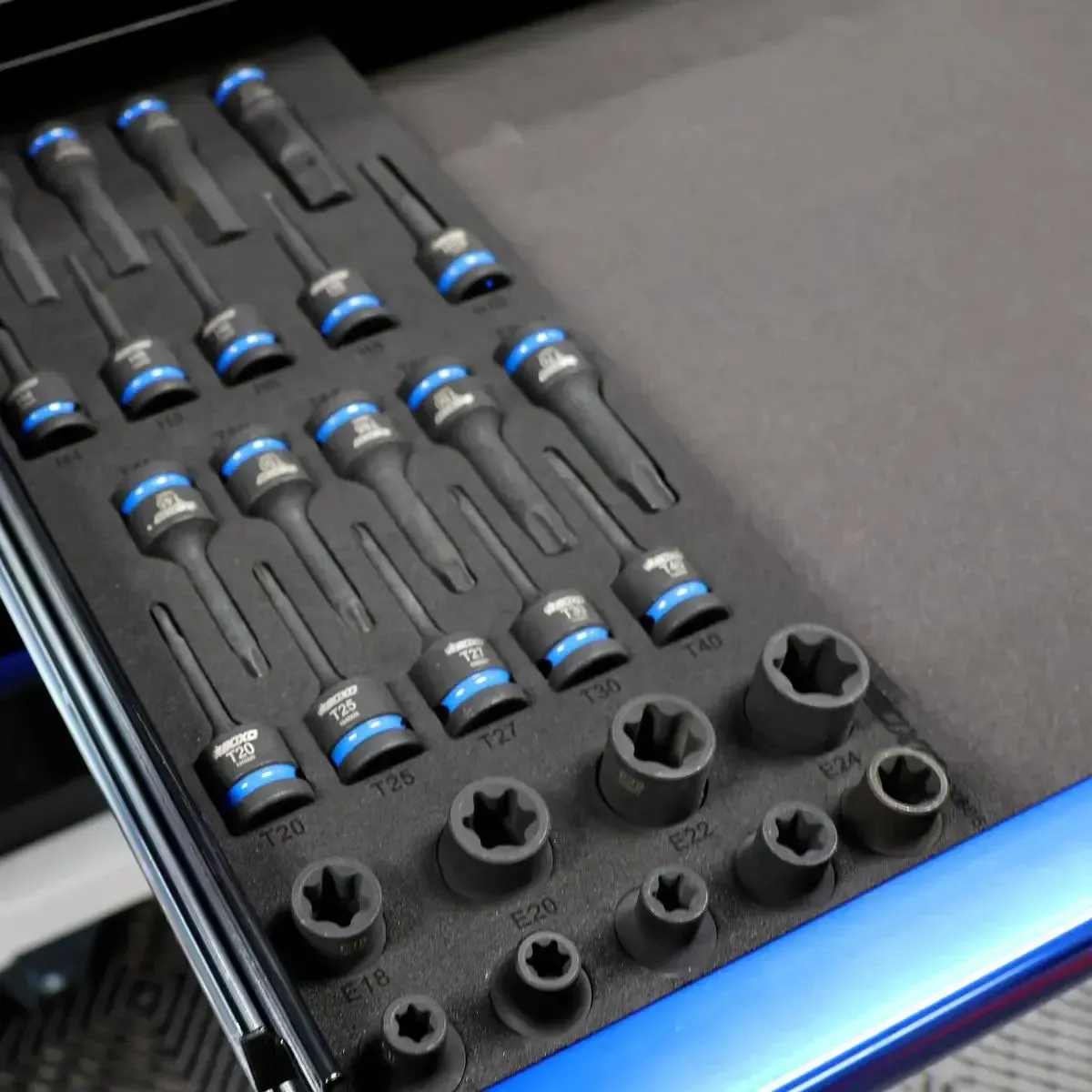 28-Piece 1/2" Drive Impact E-Torx, Torx, and Hex Socket Set | 1/3 Drawer EVA Foam - Image 4