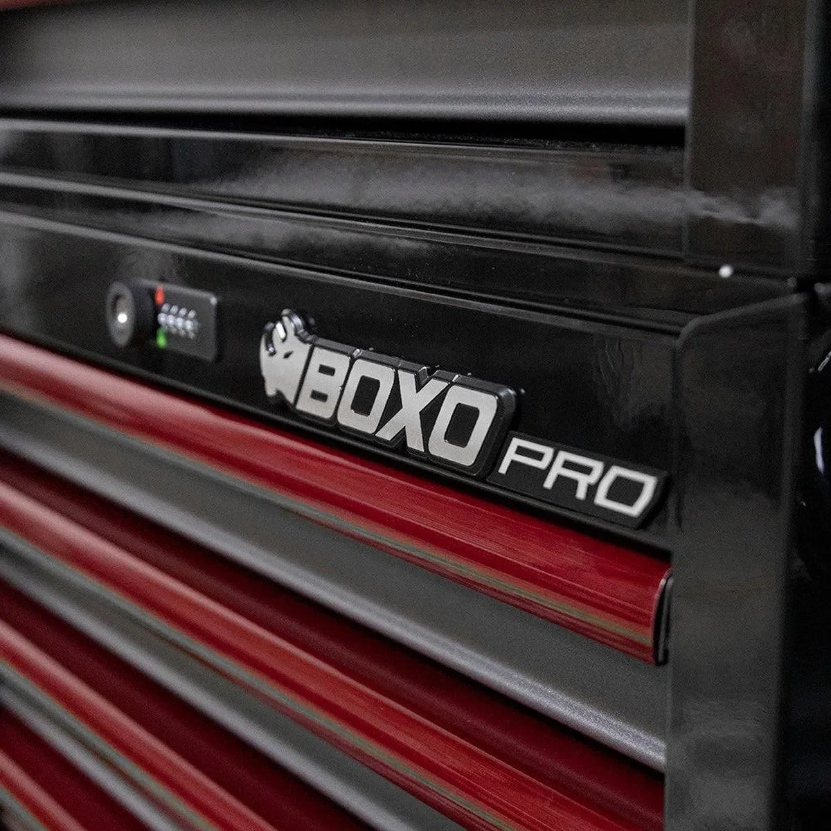 Pro Series | 26" 6-Drawer Rolling Tool Box with 222-Piece Master Tool Set - Image 6